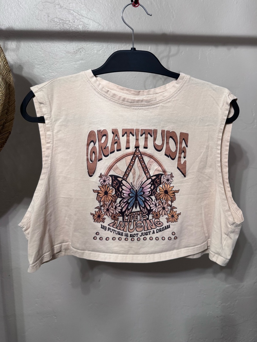 Gratitude Graphic Crop Tank Top - Cream